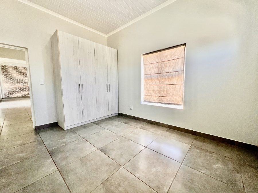 5 Bedroom Property for Sale in Laguna Sands Western Cape